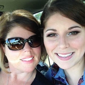 Meet your Posher, Vanessa